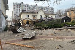 Гладков перечислил ущерб от ракетного удара в Белгороде: Происшествия: Россия: Lenta.ru0