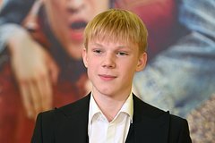 Актер из «Слова пацана» попросился в сборную России и получил ответ от Карпина: Футбол: Спорт: Lenta.ru0