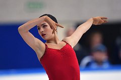 Российская фигуристка показала фото в обтягивающем коротком платье с декольте: Зимние виды: Спорт: Lenta.ru0