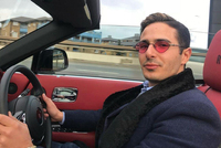 Мечтающую найти мужа богатую россиянку обманули в Tinder на 250 тысяч рублей: Явления: Ценности: Lenta.ru2