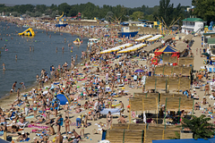 Отдохнувшая в Анапе россиянка удивилась обилию нецензурных слов в речах туристов: Мнения: Путешествия: Lenta.ru