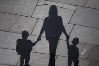Россиянки от 40 лет родили рекордное число детей: Общество: Россия: Lenta.ru2