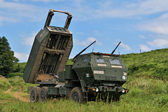 Украина заявила о планах получить ракеты для HIMARS дальностью 300 километров: Украина: Бывший СССР: Lenta.ru