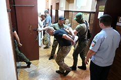 В ДНР оценили возможность отмены смертной казни: Украина: Бывший СССР: Lenta.ru