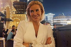 Жена Карпина ответила на критику после претензий к Fan ID: Футбол: Спорт: Lenta.ru