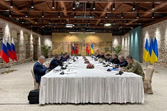 Эрдоган напомнил Путину о возможности встречи с Зеленским в Турции: Политика: Мир: Lenta.ru