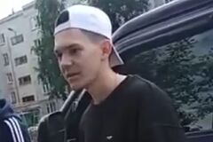 Губернатор призвал извиниться назвавшего избирателей «грязью» сына депутата: Политика: Россия: Lenta.ru0