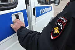 Россиянин пристегивал 11-летнего сына на цепь к тяжелой гире: Общество: Россия: Lenta.ru