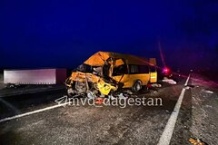 Семеро россиян погибли по пути на свадьбу: Происшествия: Россия: Lenta.ru
