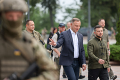 В Госдуме назвали возможные цели приезда президента Польши в Киев: Политика: Россия: Lenta.ru