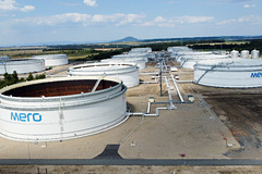 Возобновлены поставки российской нефти в Чехию: Рынки: Экономика: Lenta.ru