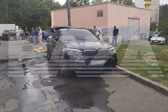 Задержана подозреваемая в поджоге BMW замначальника управления Генштаба: Криминал: Силовые структуры: Lenta.ru