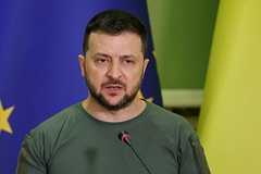 Зеленский уличил ЕС в задержке помощи для Украины на 8 миллиардов евро: Украина: Бывший СССР: Lenta.ru