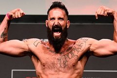 Американский боец MMA обратился к россиянам перед боем в Москве: Бокс и ММА: Спорт: Lenta.ru