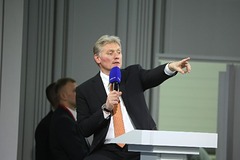 Песков рассказал об умении россиян жить и работать в условиях коронавируса: Общество: Россия: Lenta.ru0