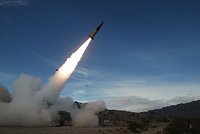 Российская армия испытала бетонобойные бомбы на СВО: особенности нового вооружения: Оружие: Наука и техника: Lenta.ru5