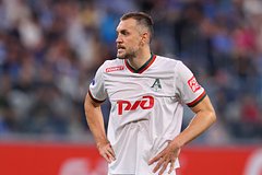 Дзюба спел песню о «Зените»: Футбол: Спорт: Lenta.ru0