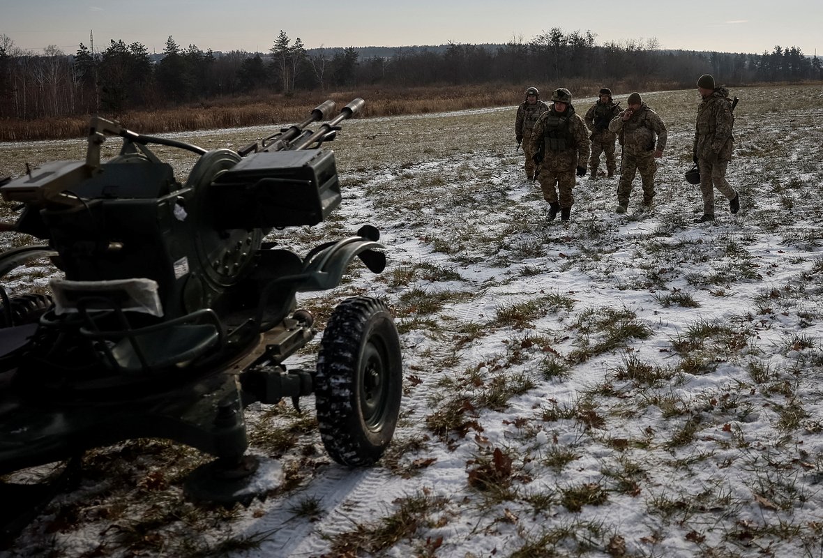 В США заявили о новой необычной тактике российских войск против ВСУ. Что о ней известно?: Украина: Бывший СССР: Lenta.ru1