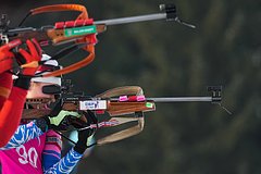 Российская биатлонистка рассказала о возможной ампутации руки: Зимние виды: Спорт: Lenta.ru0