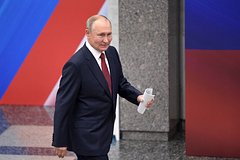 Медведев заверил Путина в поддержке «Единой России»: Политика: Россия: Lenta.ru0