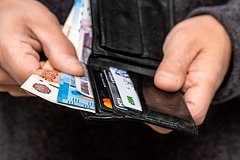 Назван способ сохранить средства в новогодние праздники: Экономика: Lenta.ru0