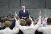 «За неприемлемый поступок» Лукашенко уволил помощника по Витебской области: Белоруссия: Бывший СССР: Lenta.ru1
