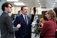 В США назвали условия помощи Украине и Израилю: Политика: Мир: Lenta.ru0