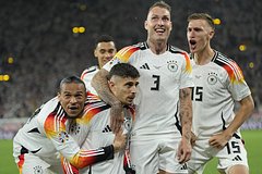 Плей-офф Евро-2024: результаты матчей, Швейцария победила Италию, вылет итальянцев, Германия обыграла Данию: Футбол: Спорт: Lenta.ru0