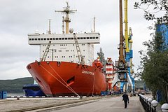 В России назвали Севморпуть возможной альтернативой Красному морю: Политика: Мир: Lenta.ru0