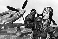 «Сердце не прятал за спины ребят» Умер Герой СССР Александр Солуянов, ставший образом «батяни-комбата» из хита «Любэ»: Общество: Россия: Lenta.ru5