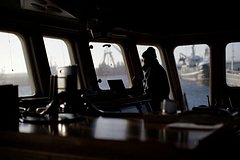 В США захотели требовать от импортеров подтверждение по морепродуктам: Политика: Мир: Lenta.ru0