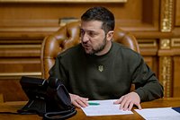 На Западе заявили, что Путин через посредников сигнализирует о готовности к переговорам по Украине. Что ответил Кремль?: Политика: Мир: Lenta.ru3