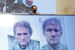 Адвокат Медведчука вывез жесткие диски при отъезде с Украины: Украина: Бывший СССР: Lenta.ru0