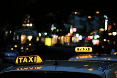 Пьяная порномодель занялась сексом с незнакомым таксистом и сняла с ним рекламу: Люди: Из жизни: Lenta.ru0