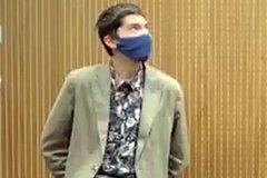 Акциониста Крисевича осудили на пять лет за стрельбу на Красной площади: Следствие и суд: Силовые структуры: Lenta.ru0