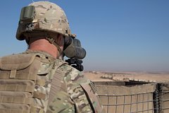 Американская военная база в Сирии подверглась ракетному обстрелу: Политика: Мир: Lenta.ru0