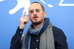 Аронофски поставит мюзикл по мотивам «Черного лебедя»: Театр: Культура: Lenta.ru0
