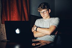 Развеян миф о пользе специальных очков для компьютера: Уход за собой: Забота о себе: Lenta.ru0