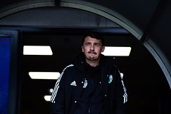 Бывшего игрока «Спартака» уволили с поста главного тренера спустя десять дней: Футбол: Спорт: Lenta.ru0