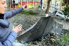 Обломки поврежденного при атаке ВСУ корабля «Новочеркасск» сняли на видео: Происшествия: Россия: Lenta.ru0