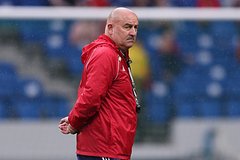 Черчесов оценил желание легионеров «Зенита» получить российский паспорт: Футбол: Спорт: Lenta.ru0