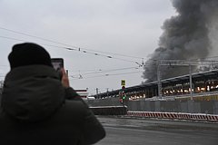 Число погибших в пожаре на цветочном складе в Москве выросло до трех: Происшествия: Россия: Lenta.ru0