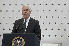 Директор ЦРУ предрек возрастание вероятности военного конфликта вокруг Тайваня: Политика: Мир: Lenta.ru0
