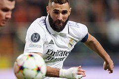 Друг Бензема обвинил тренера сборной Франции во лжи: Футбол: Спорт: Lenta.ru0