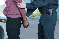 Двух иностранцев арестовали за изнасилование российской туристки в Индии: Преступность: Мир: Lenta.ru0