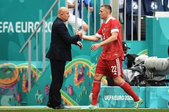 Дзюба высказался о профессионализме Черчесова: Футбол: Спорт: Lenta.ru0