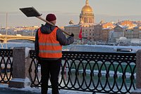 Цена хулиганства подростков: две семьи могут выдворить из России после того, как их дети забросали снегом Вечный огонь: Полиция и спецслужбы: Силовые структуры: Lenta.ru3