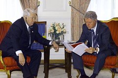 Экс-президент США рассказал о реакции Ельцина на расширение НАТО: Политика: Мир: Lenta.ru0
