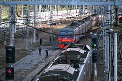 Электричка и грузовик столкнулись в Подмосковье: Происшествия: Россия: Lenta.ru0