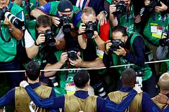 Еще один журналист умер во время чемпионата мира в Катаре: Футбол: Спорт: Lenta.ru0